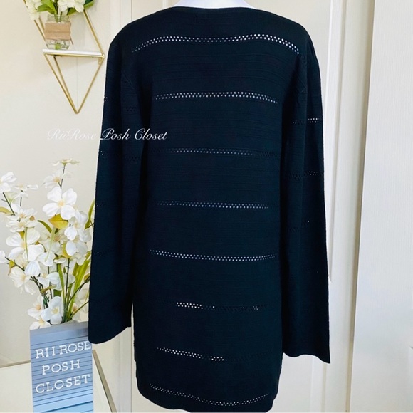 NWT Ava Paige Perforated Open Front Clasp Cardigan - Picture 5 of 6